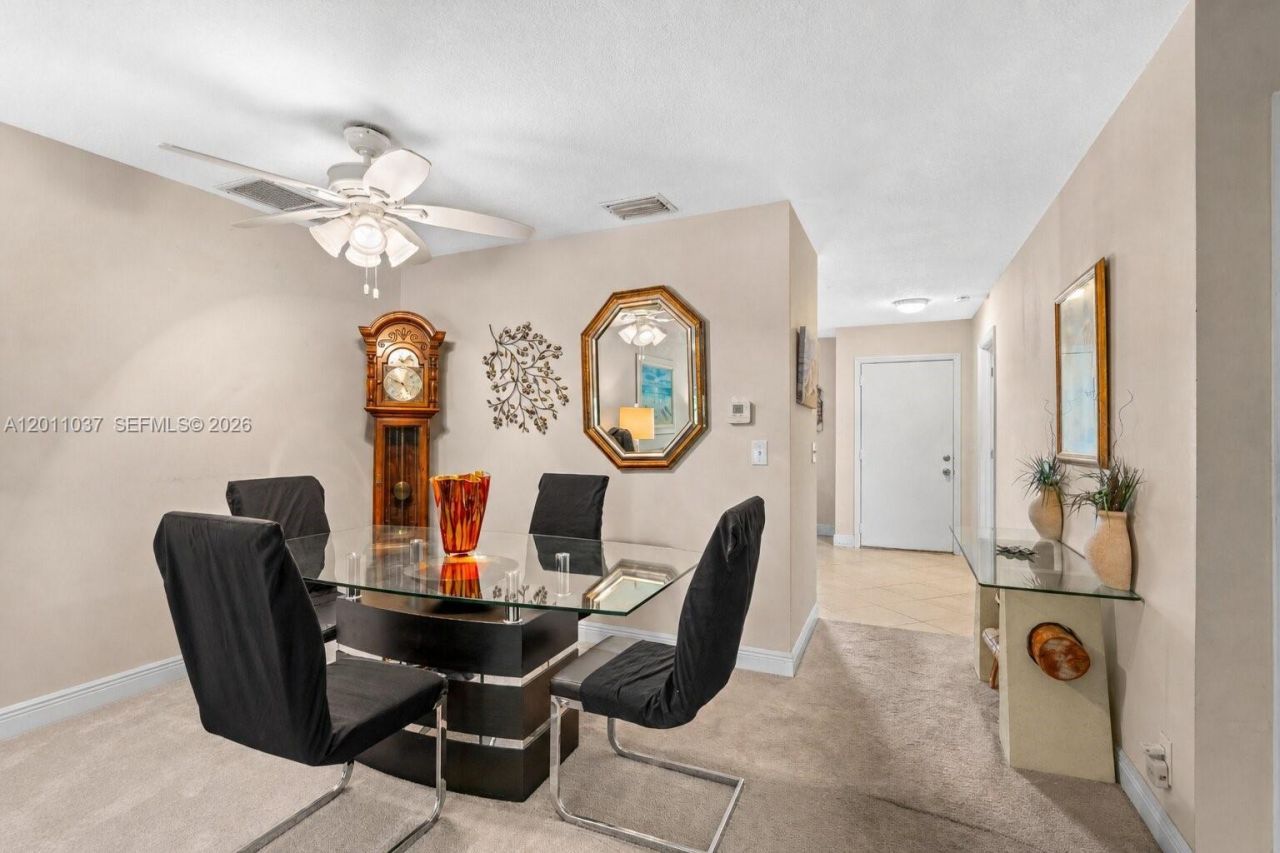 8887 Bella Vista Dr, Unit 8887, Boca Raton, FL 33433 Photo