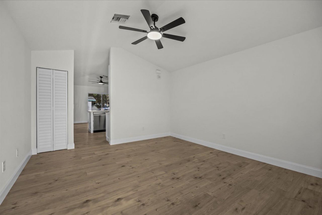 945 SE Forrest Park Drive, Stuart, FL 34994 Photo
