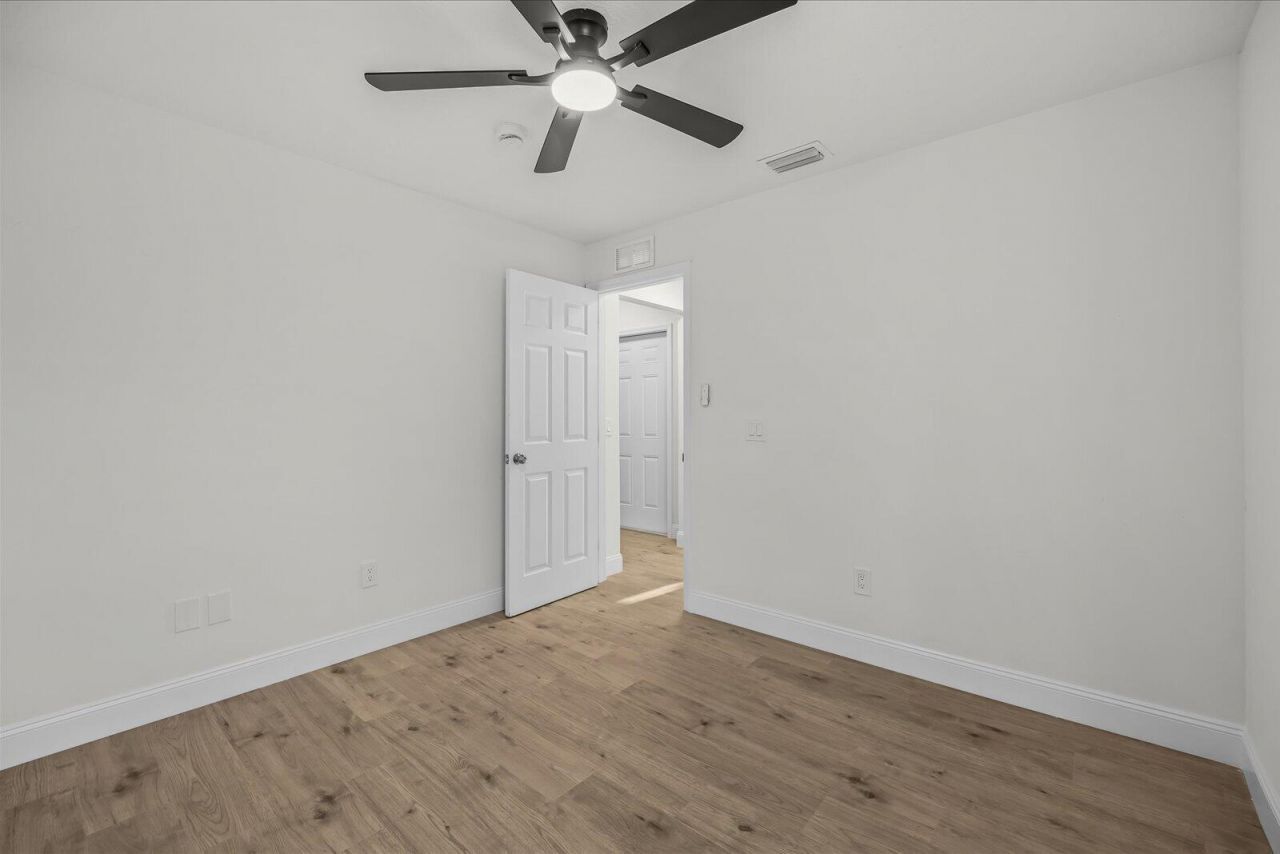 945 SE Forrest Park Drive, Stuart, FL 34994 Photo