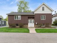 1631 Park Street, McHenry, IL 60050 primary photo