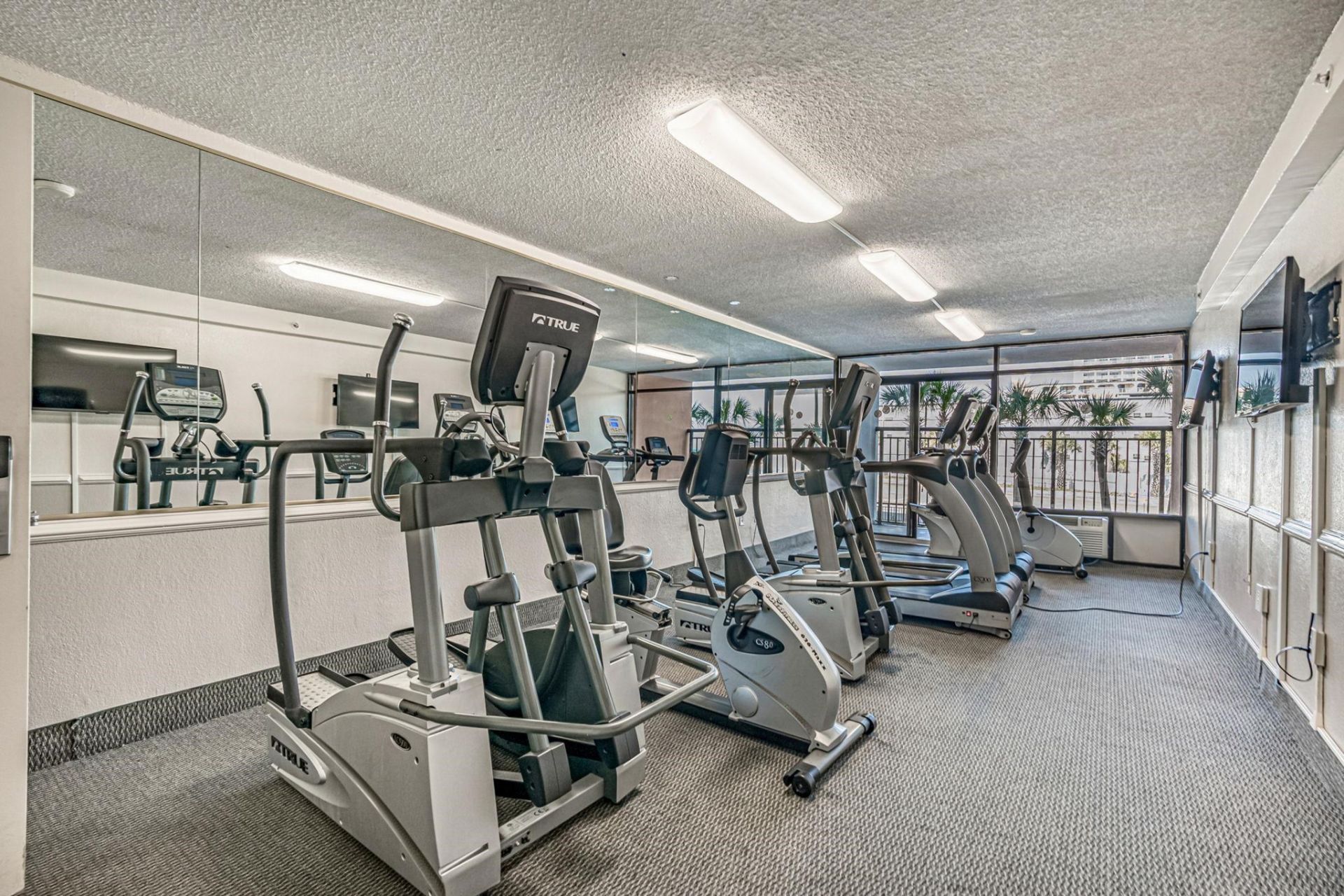 1501 S Ocean Blvd. Photo 42