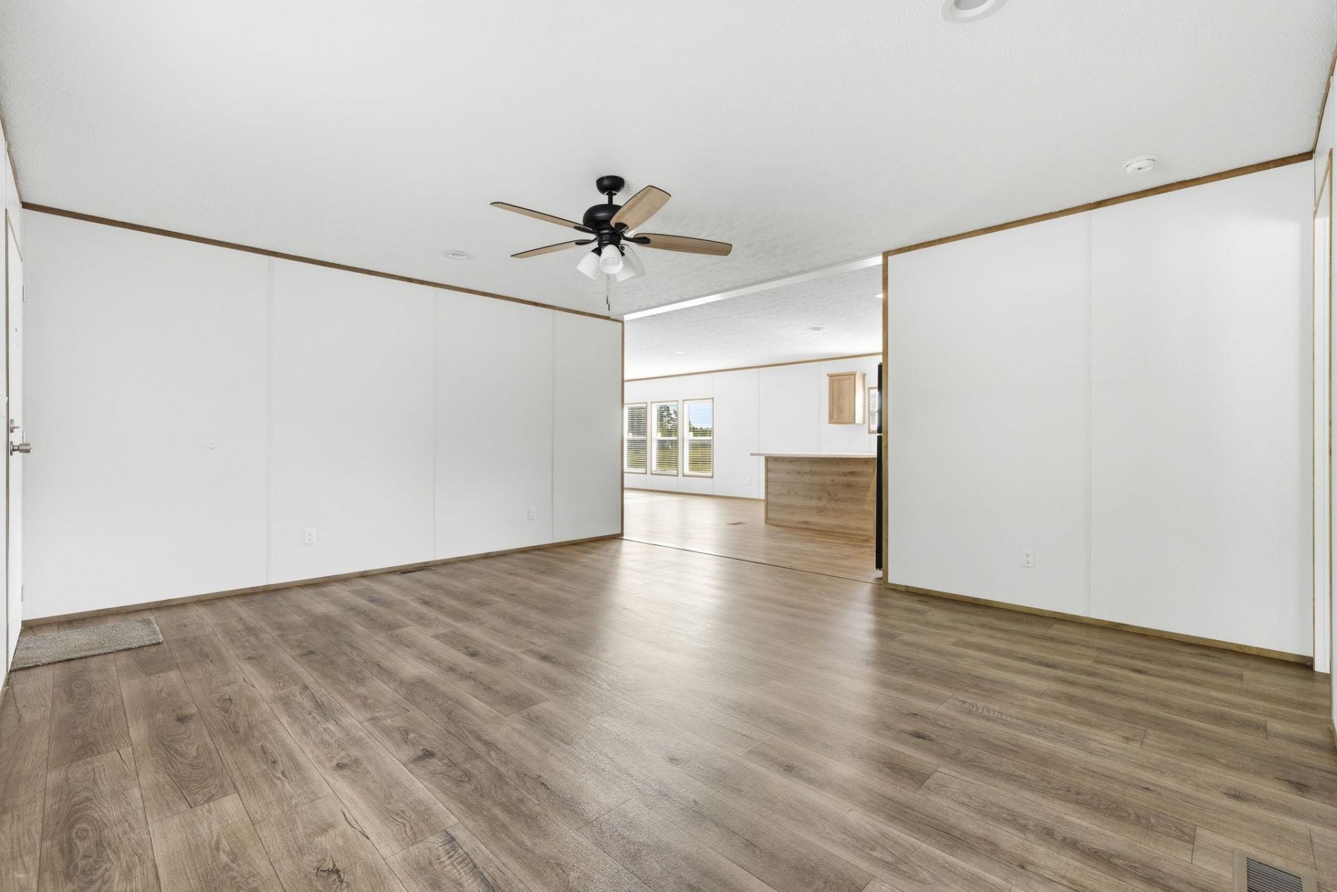 7031 Norton Rd. Photo 10