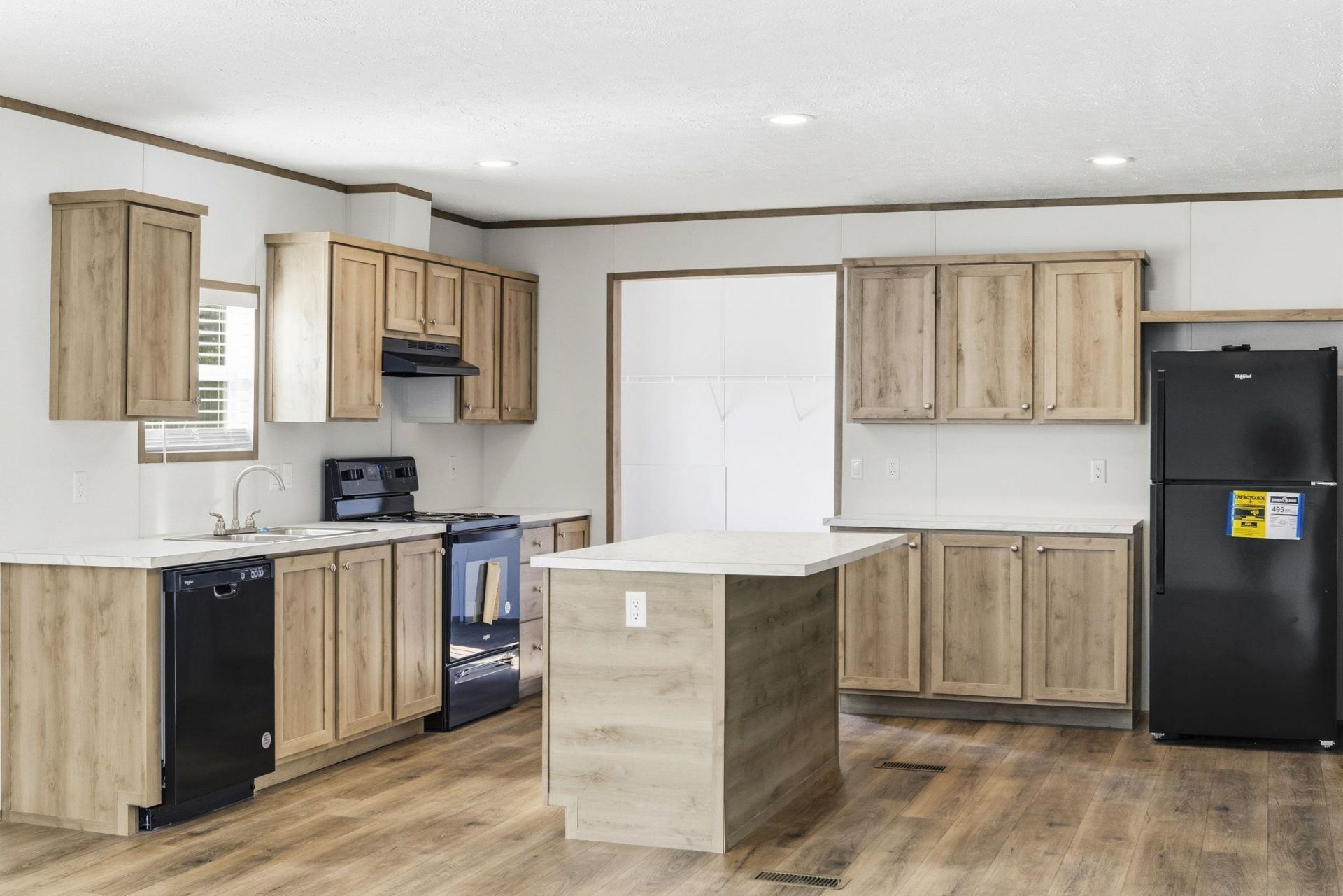 7031 Norton Rd. Photo 23