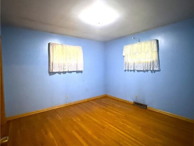 1952 Dodge Drive NW, Warren, OH 44485 Photo 9