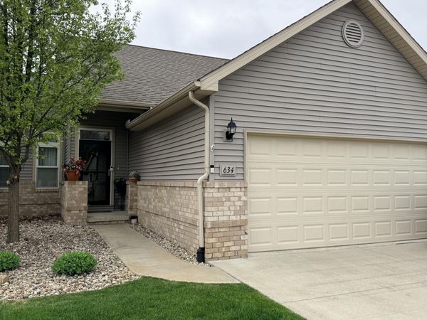 634 Ridge , Tecumseh, MI 49286