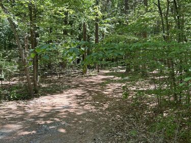 00 Holly Circle, Chapel Hill, NC 27514