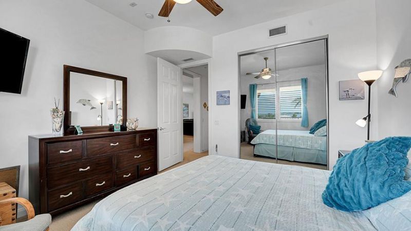 1 Harbour Isle Drive E, Unit Ph2, Fort Pierce, FL 34949 Photo