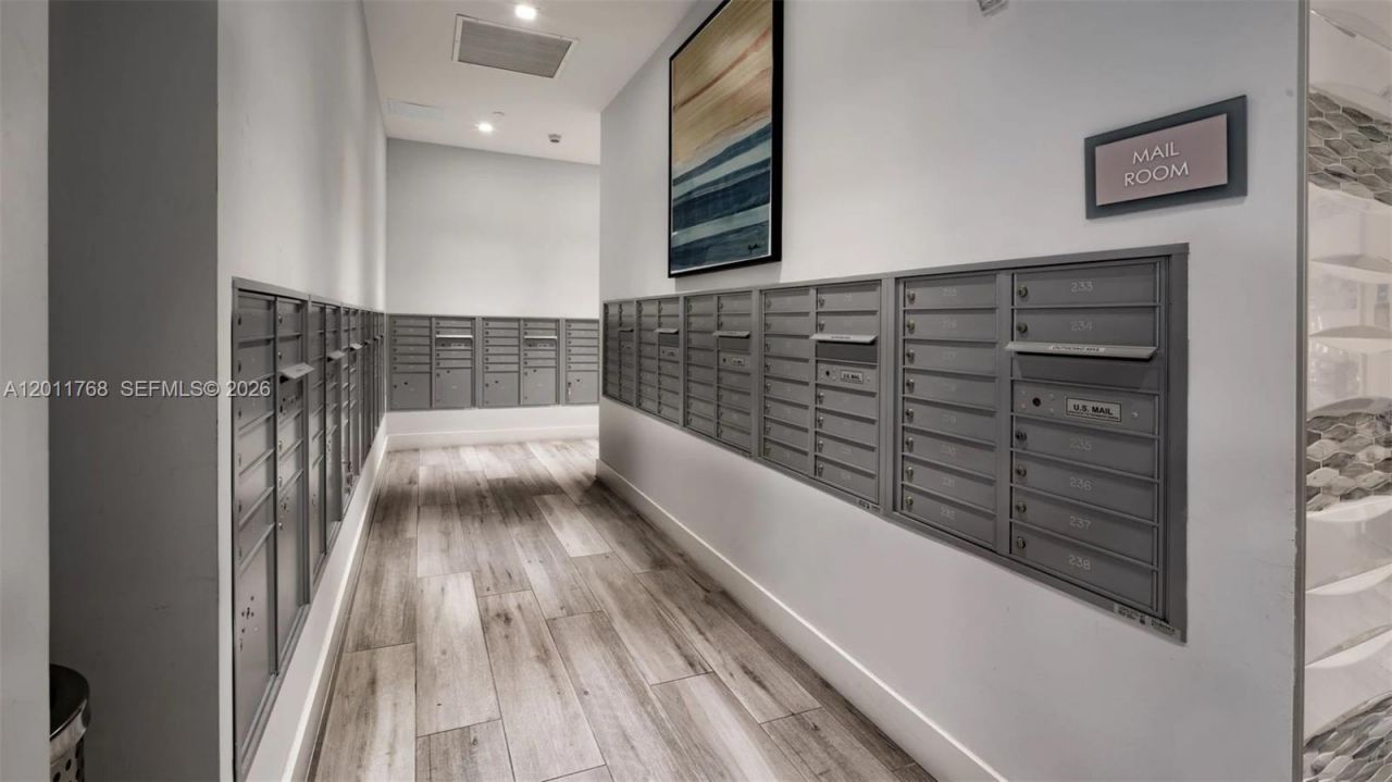 1170 NW 11th St , Unit A-405, Miami, FL 33136 Photo