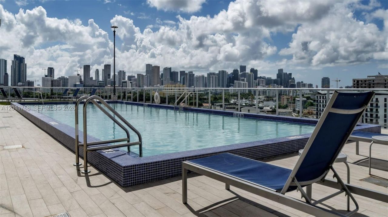 1170 NW 11th St , Unit A-405, Miami, FL 33136 Photo