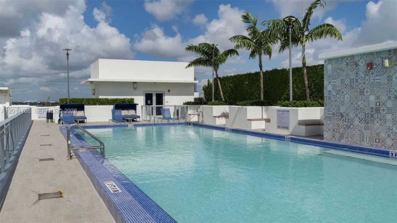 1170 NW 11th St , Unit A-405, Miami, FL 33136 Photo
