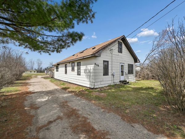 945 East Avenue NE, Bemidji, MN 56601