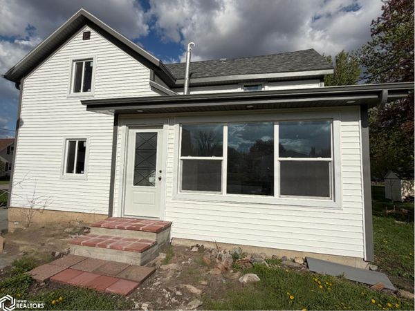 107 N 3Rd Street, Vincent, IA 50594