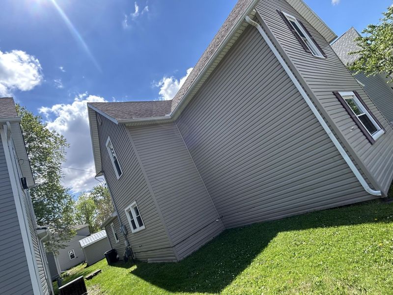 621 E Spring Street, Saint Marys, OH 45885 Photo 3