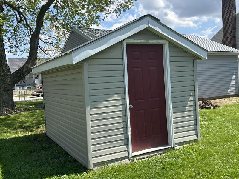 621 E Spring Street, Saint Marys, OH 45885 Photo 8