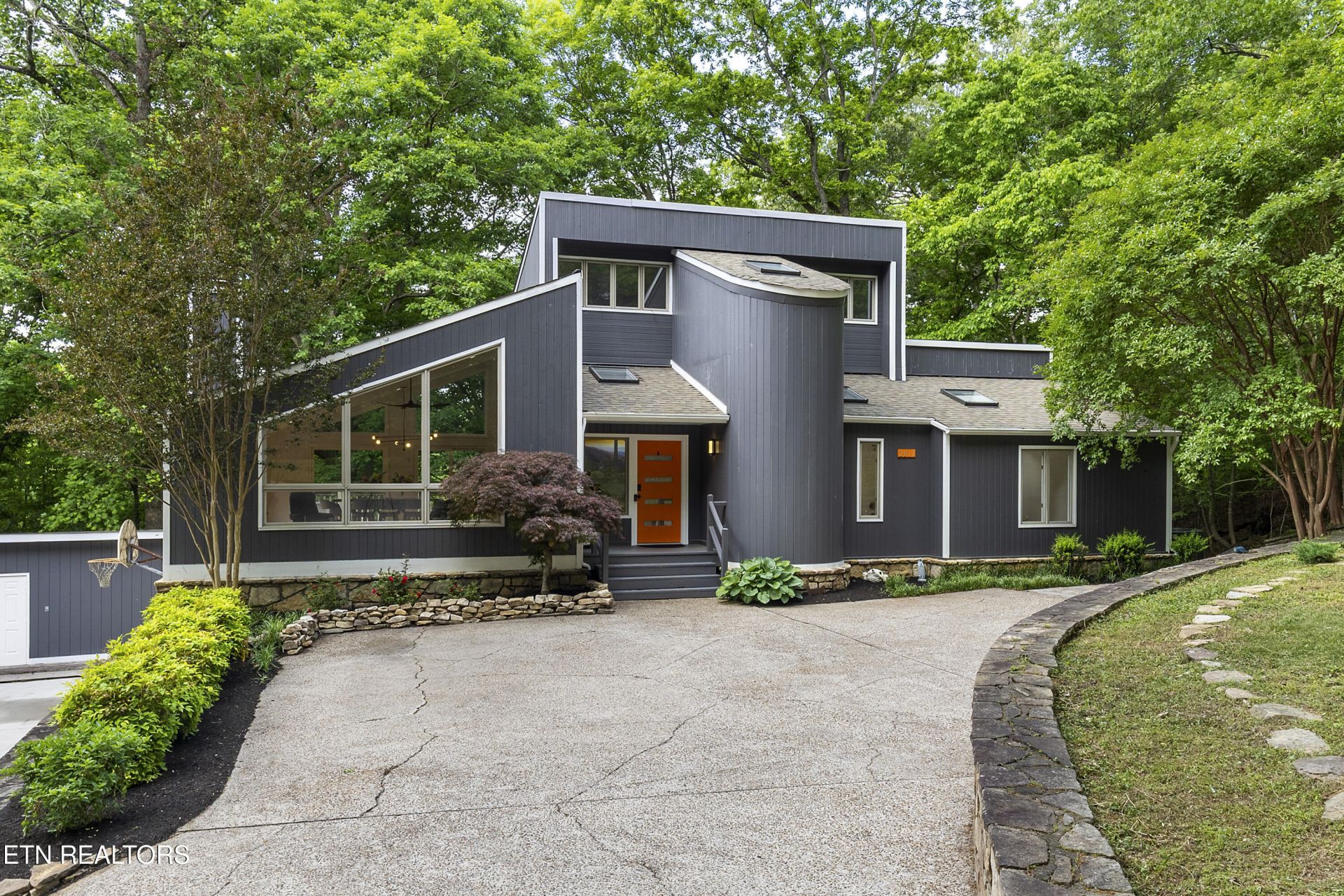 2611 Shore Line Rd, Knoxville, TN 37932 Main Photo