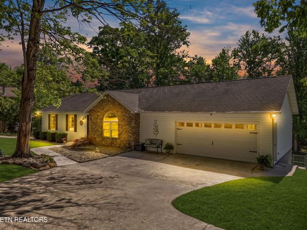 1502 Kathy Circle, Kingston, TN 37763