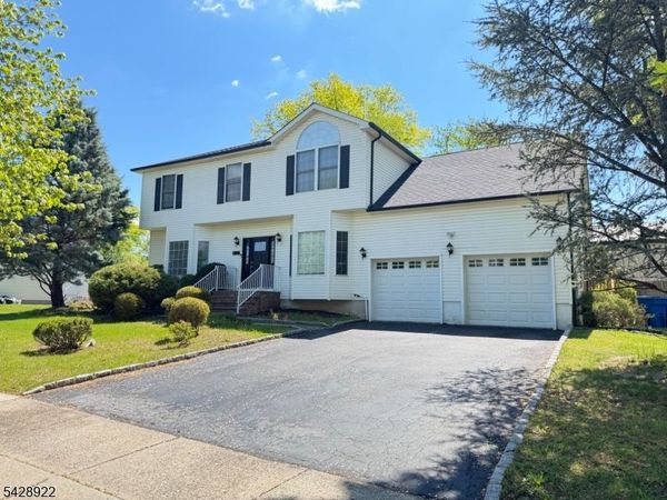 432 Jarrard St, Piscataway, NJ 08854
