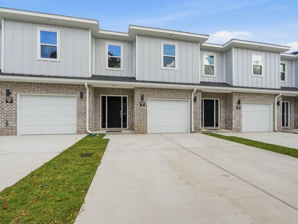 704 Ferguson Drive, Unit 4, Fort Walton Beach, FL 32547