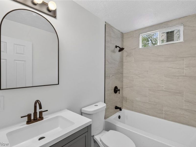 11818 Kirton Avenue, Cleveland, OH 44135 Photo 14