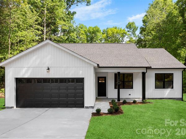 1290 Scotts Creek Road , Statesville, NC 28625