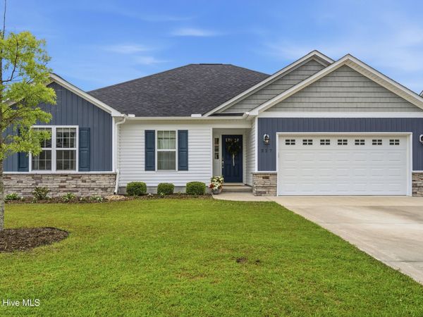227 Independence Boulevard, Newport, NC 28570