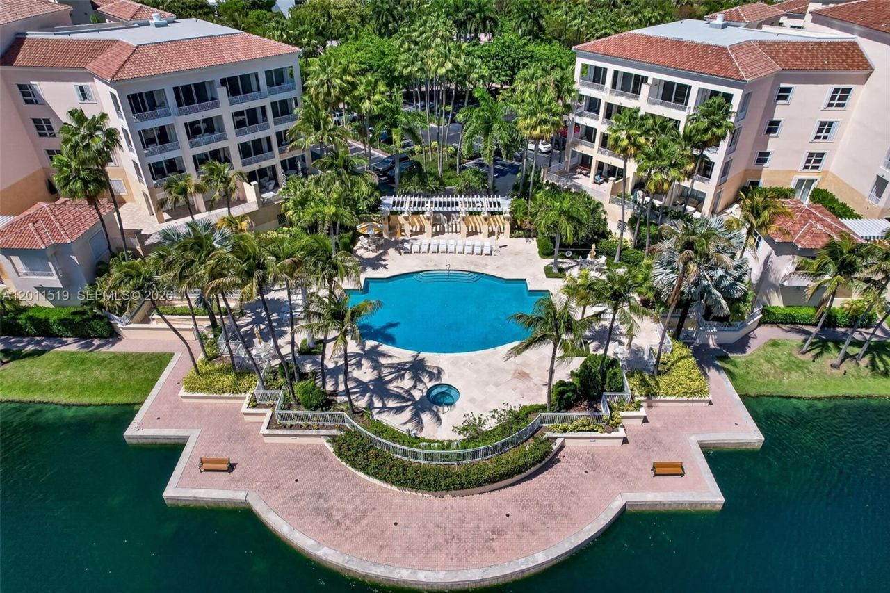 705 Crandon Blvd , Unit 506, Key Biscayne, FL 33149 Photo