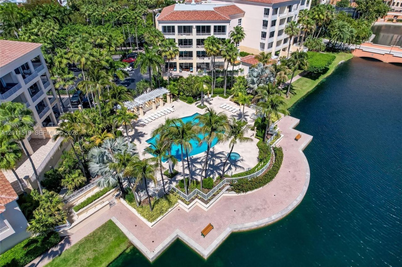 705 Crandon Blvd , Unit 506, Key Biscayne, FL 33149 Photo