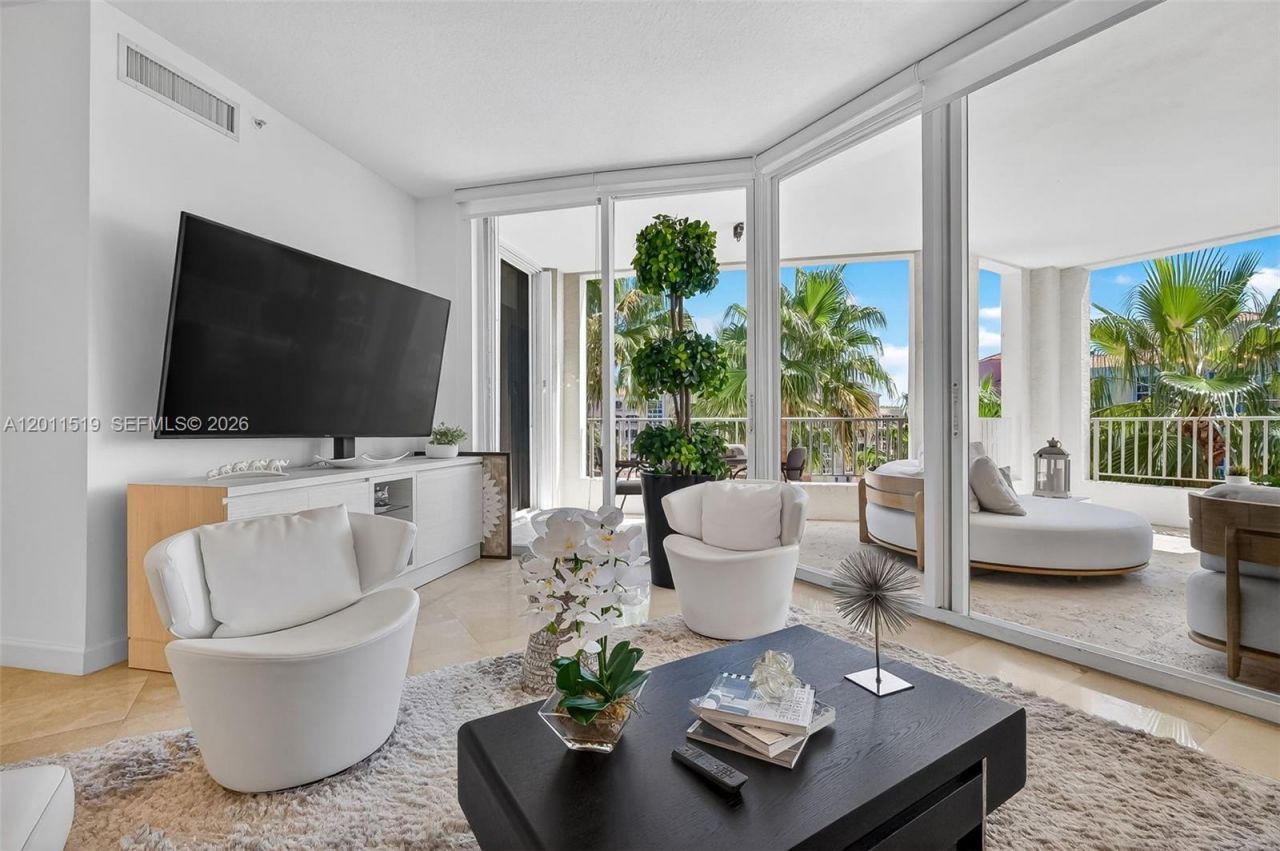 705 Crandon Blvd , Unit 506, Key Biscayne, FL 33149 Photo