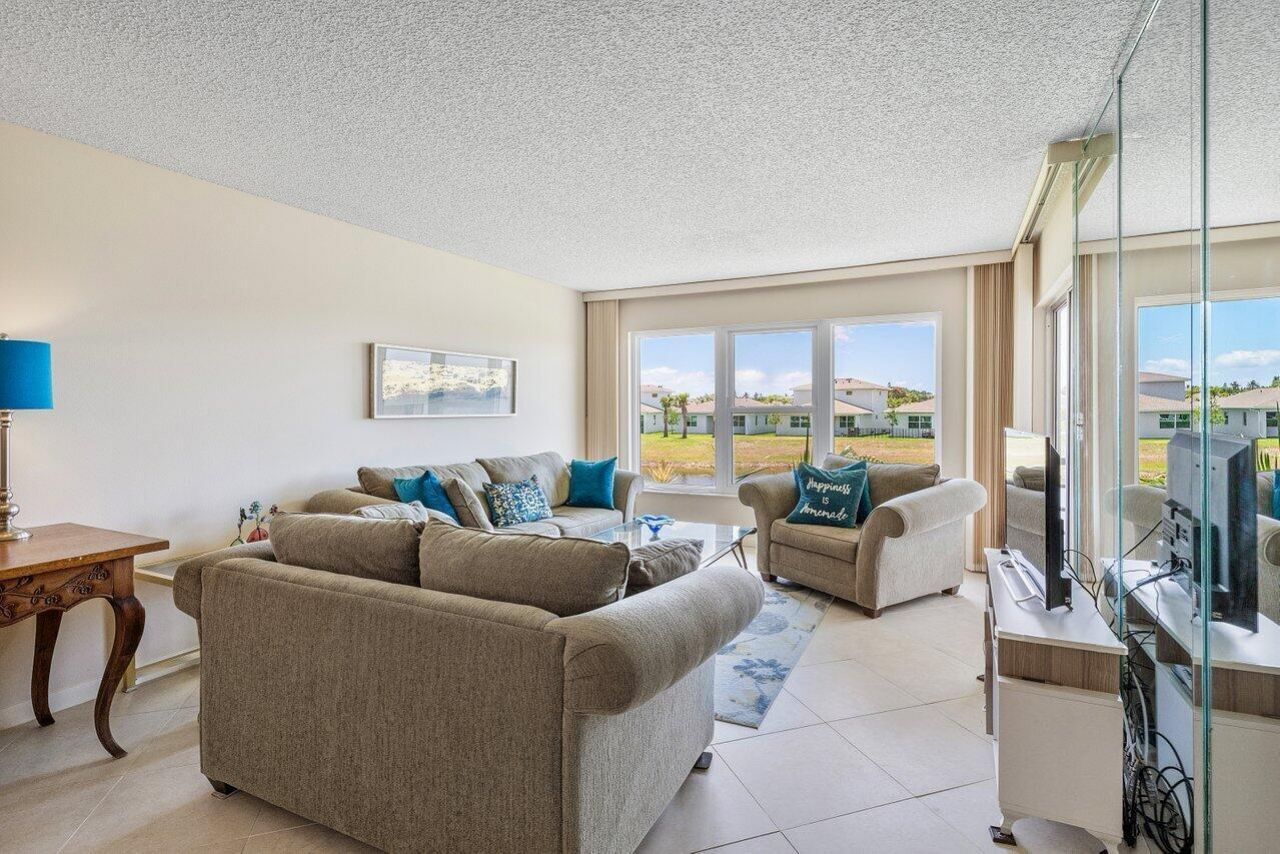 5850 Sugar Palm Court, Delray Beach, FL 33484 Photo