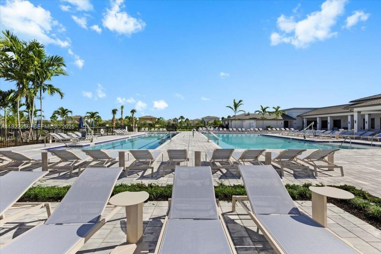 5850 Sugar Palm Court, Delray Beach, FL 33484 Photo