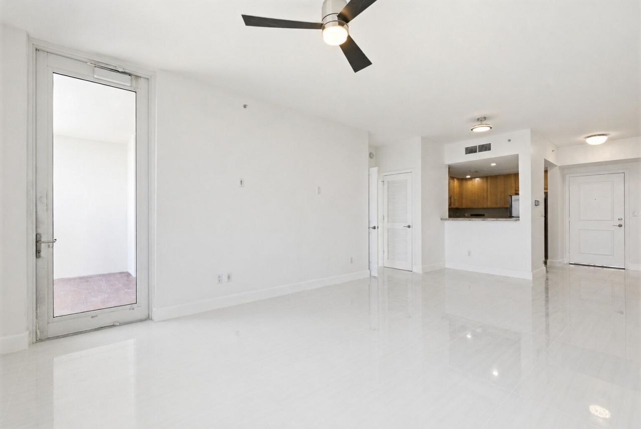 511 SE 5th Avenue, Unit 2207, Fort Lauderdale, FL 33301 Photo