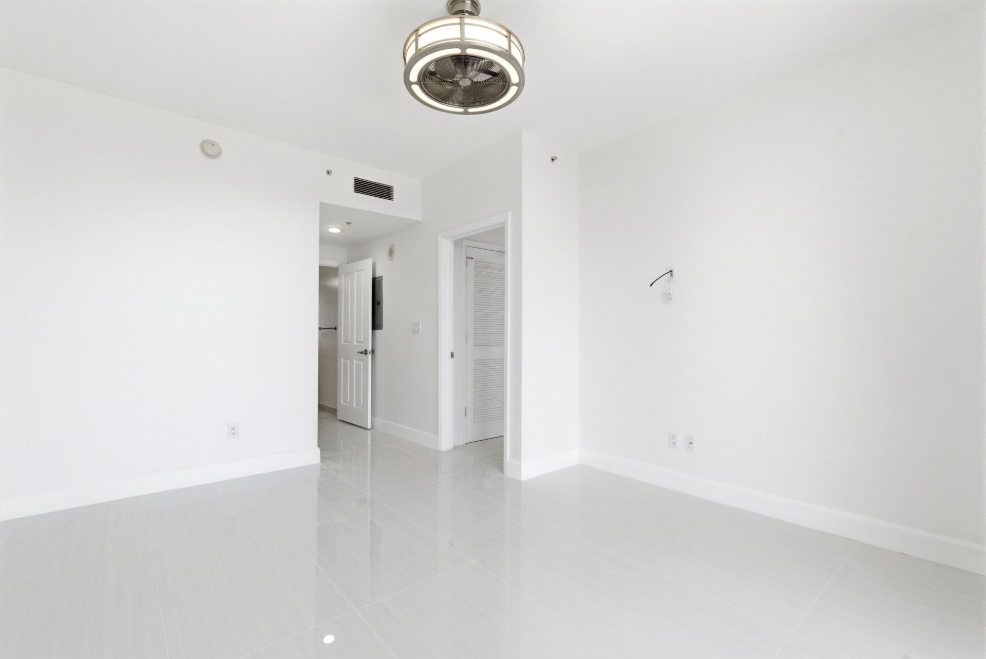 511 SE 5th Avenue, Unit 2207, Fort Lauderdale, FL 33301 Photo