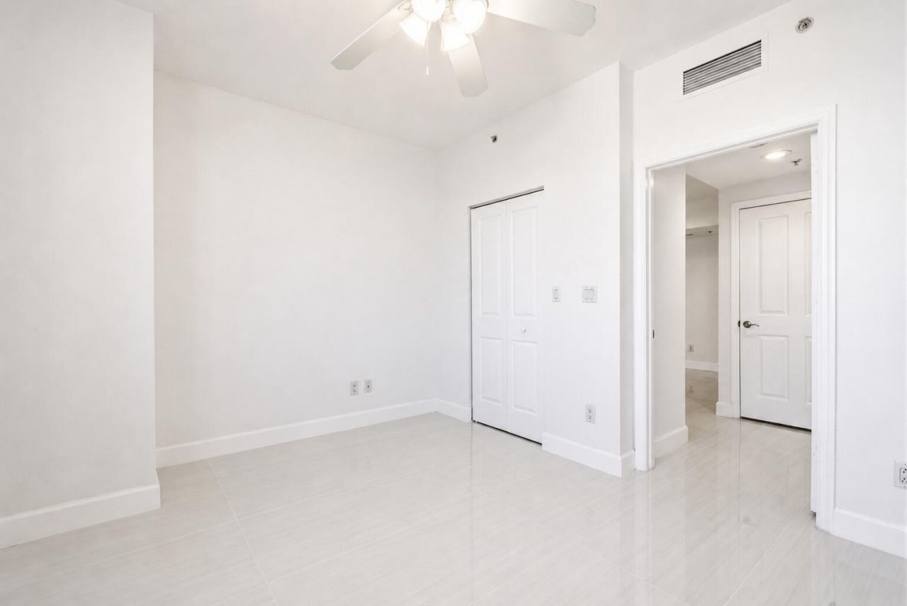 511 SE 5th Avenue, Unit 2207, Fort Lauderdale, FL 33301 Photo