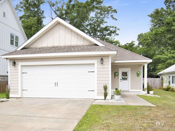 1066 Pinemont Drive, Mobile, AL 36609