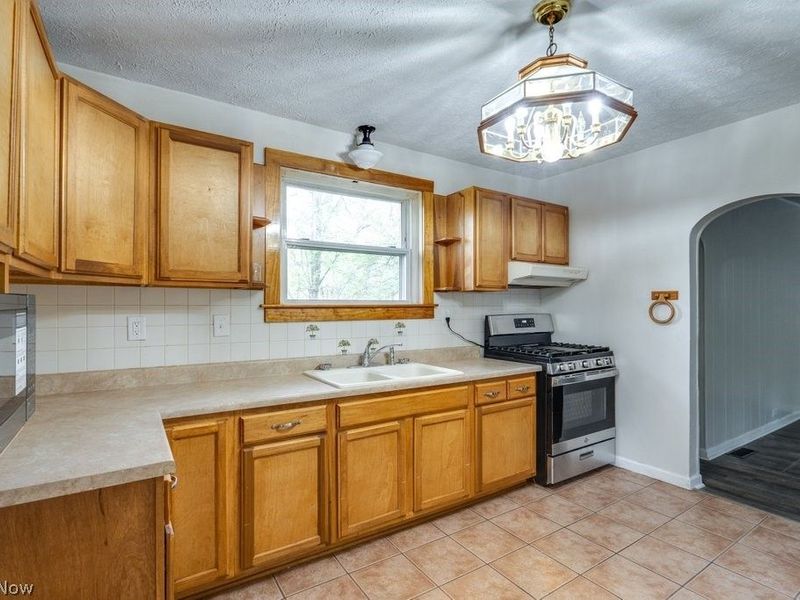 3480 Jones Street , Ravenna, OH 44266 Photo 9