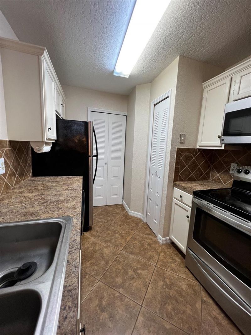 954 Forest Ridge Court, Unit 202, Lake Mary, FL 32746 Photo