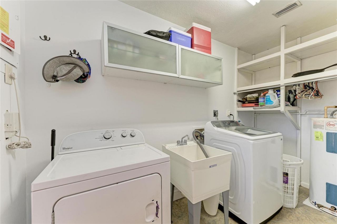 2616 Wood Street, Sarasota, FL 34237 Photo