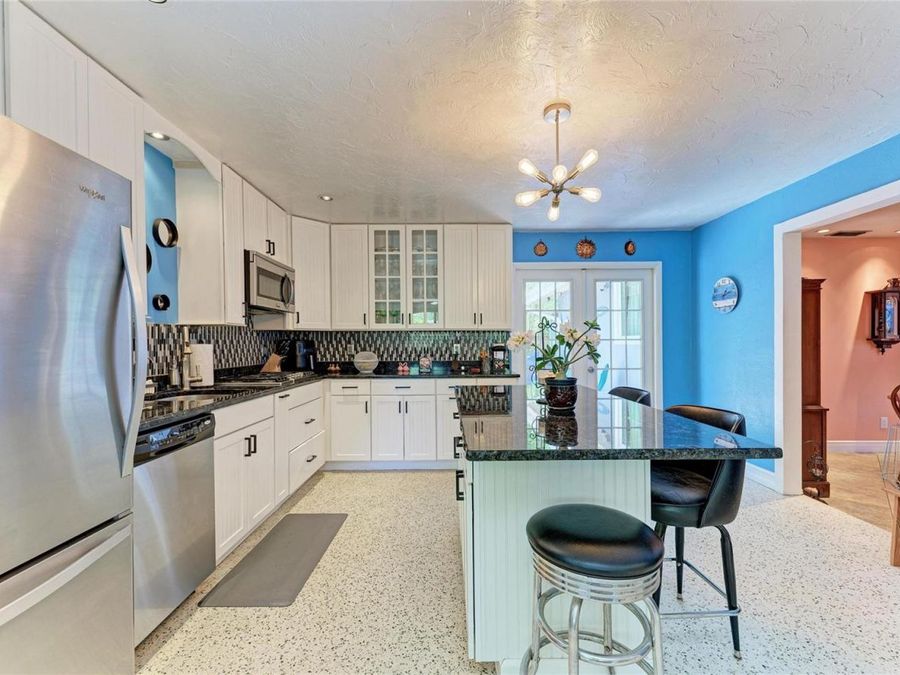 Property Image 28