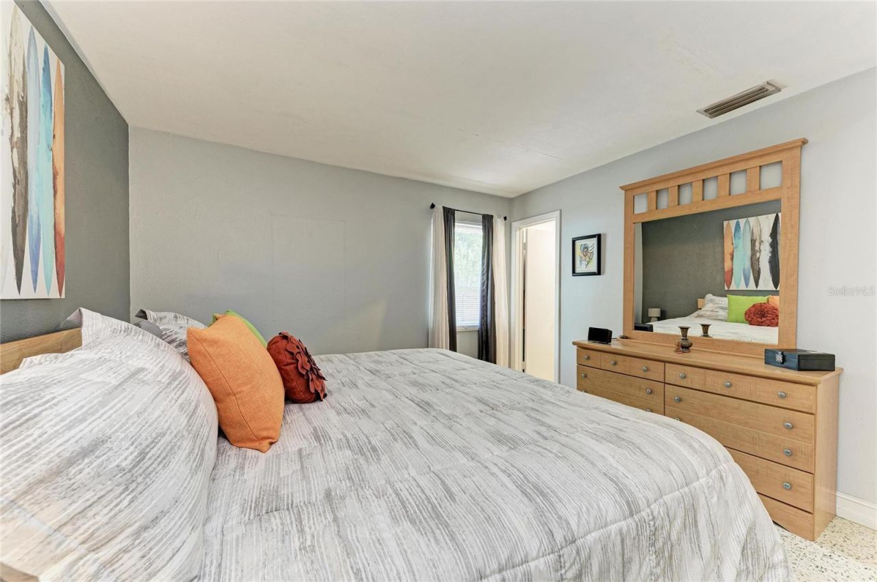 2616 Wood Street, Sarasota, FL 34237 Photo