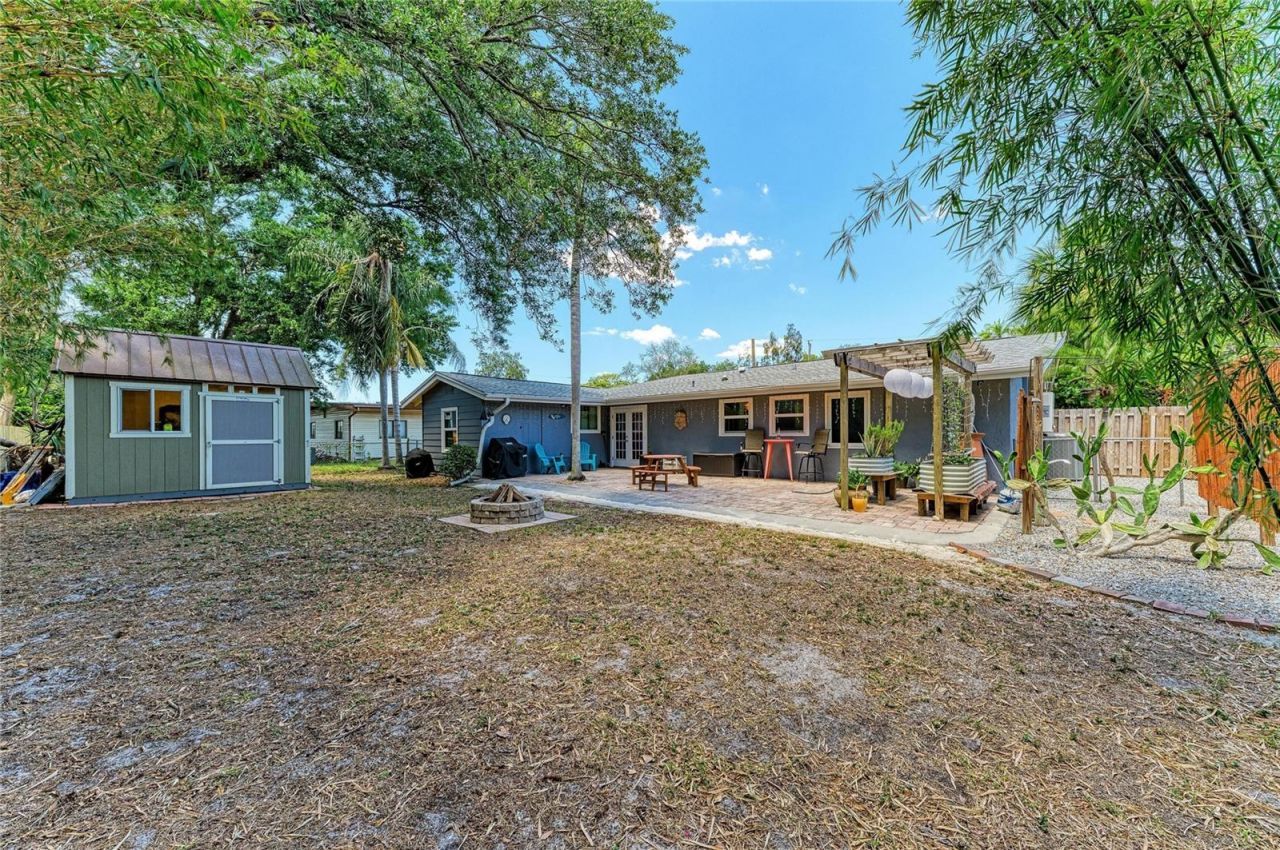2616 Wood Street, Sarasota, FL 34237 Photo