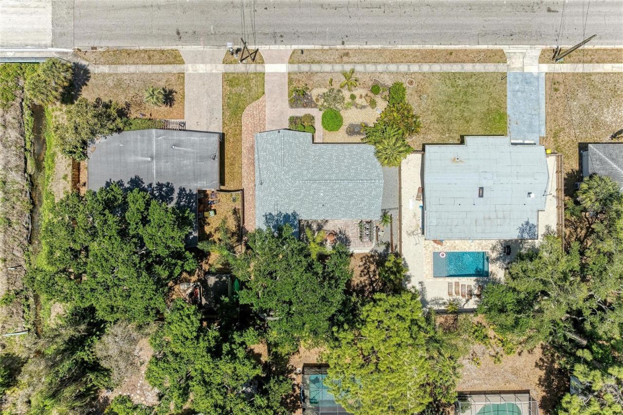 2616 Wood Street, Sarasota, FL 34237 Photo