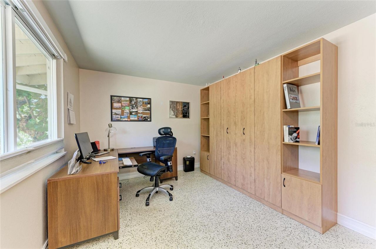 2616 Wood Street, Sarasota, FL 34237 Photo