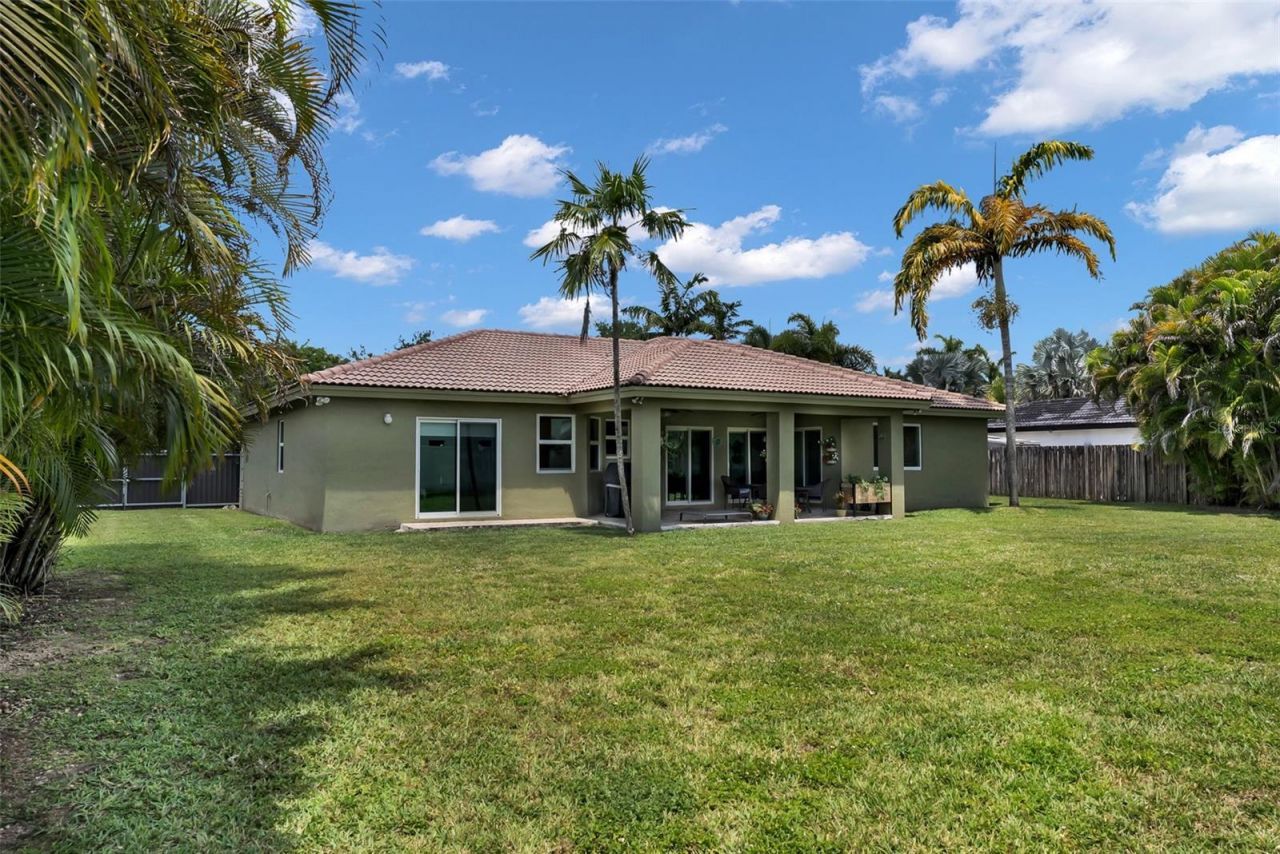 21131 SW 128th Court, Miami, FL 33177 Photo