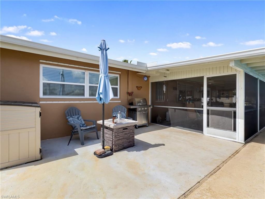 1685 N Hermitage Rd, Fort Myers, FL 33919 Photo