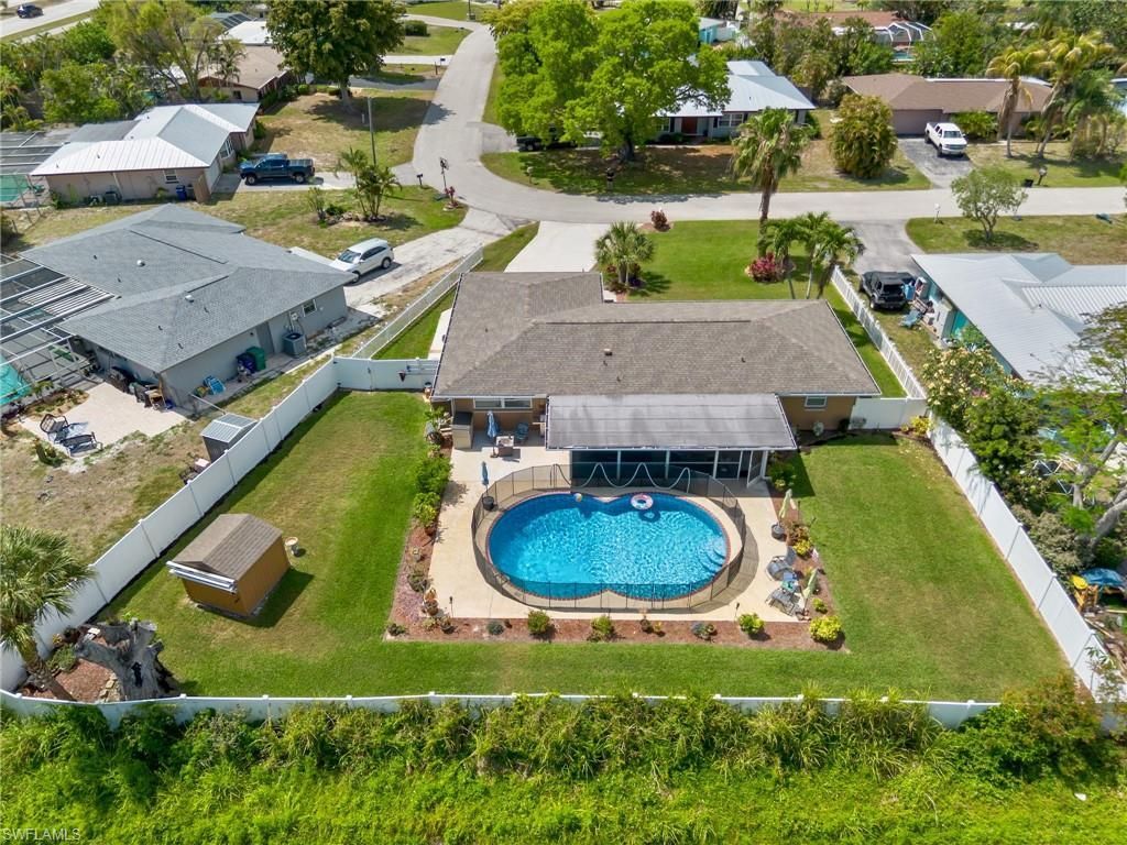 1685 N Hermitage Rd, Fort Myers, FL 33919 Photo