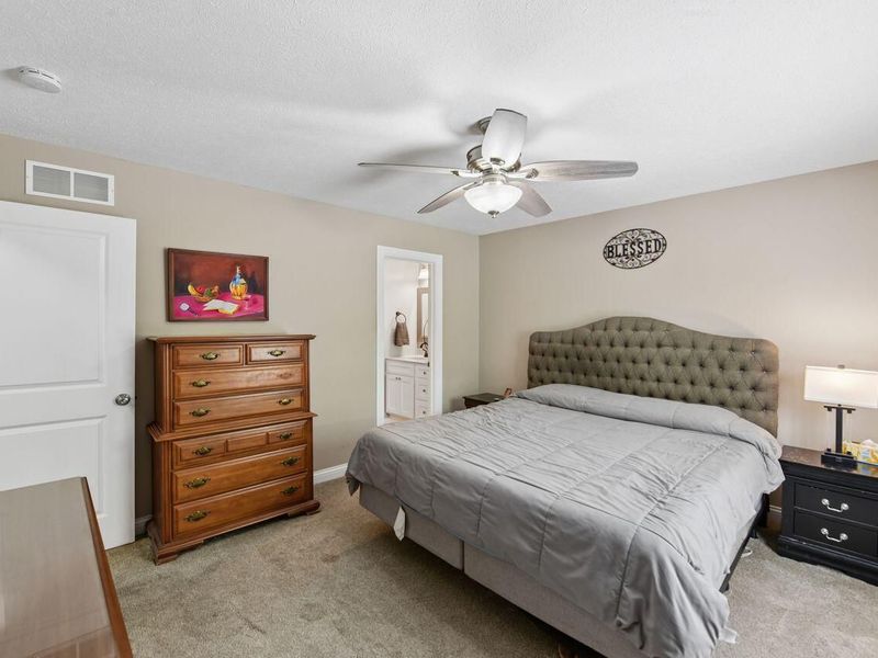 683 Euclid Avenue, Crescent Springs, KY 41017 Photo 16