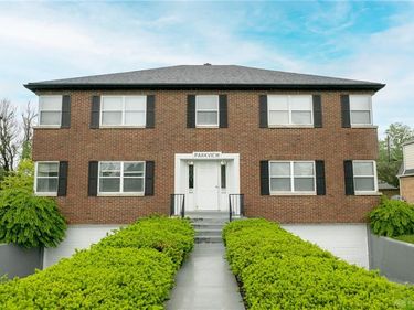 349 Orchard Drive, Oakwood, OH 45419