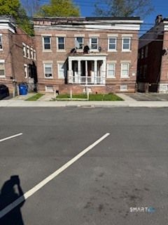 270-bond Bond, Bridgeport, CT 06610 Main Photo