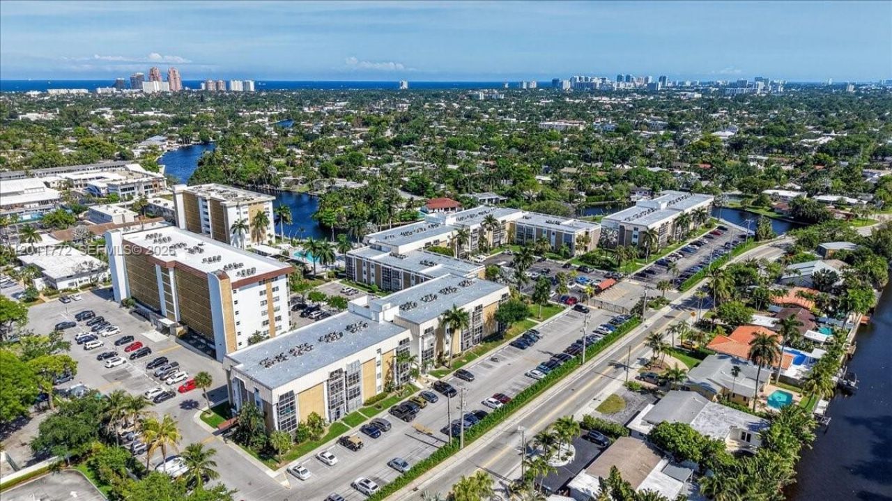 3000 NE 16th Ave , Unit 405, Oakland Park, FL 33334 Photo