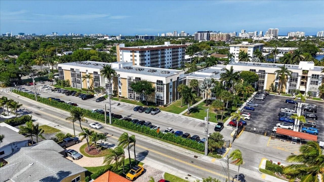 3000 NE 16th Ave , Unit 405, Oakland Park, FL 33334 Photo